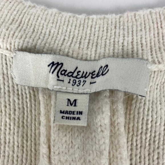 2/$25 Neutral minimalist scoop crew  neck beige pullover sweater size medium - Picture 5 of 7